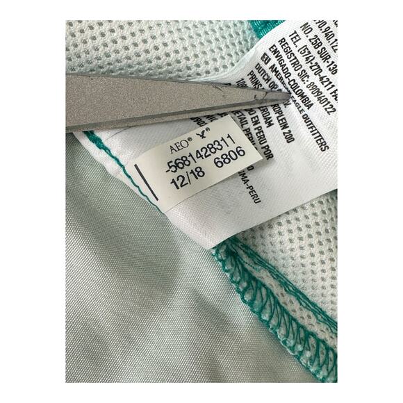 American Eagle Swim Trunks Mens Medium Board Shorts Green Pockets Beach Pool - Picture 8 of 8